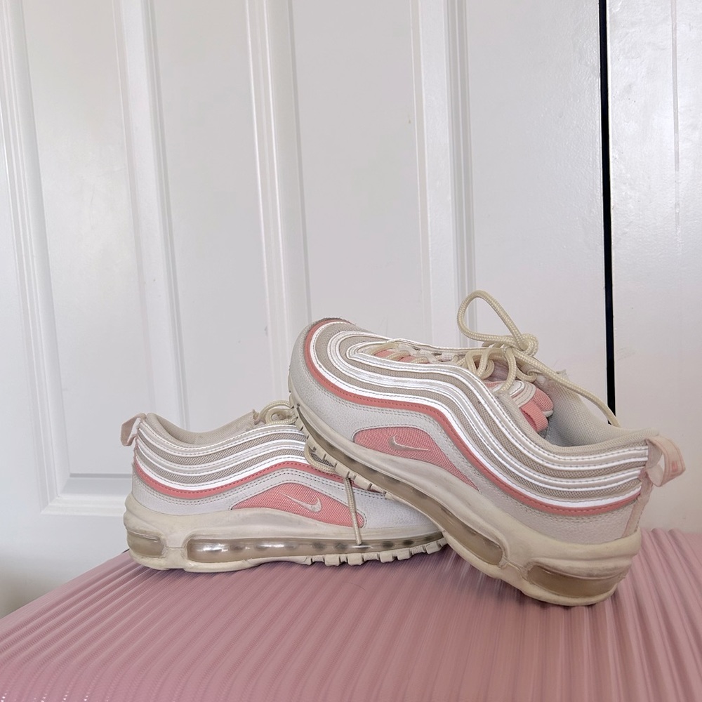 Women’s Nike Air Max 97 (size 8.5)